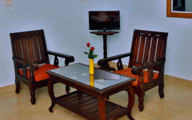 Aruvi Resorts