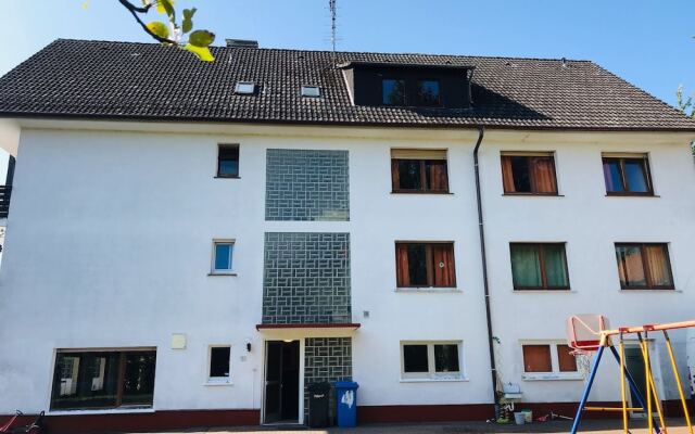 Large Group House in Hesse With Common Room, Terrace, Garden - Ideally Situated