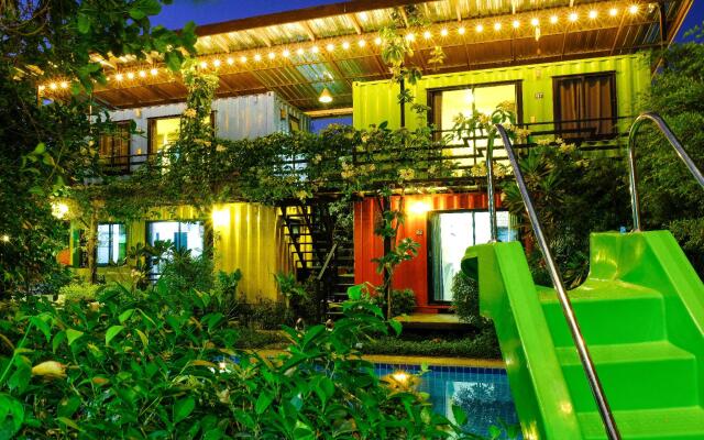 Hua Hin In Boxes Resort
