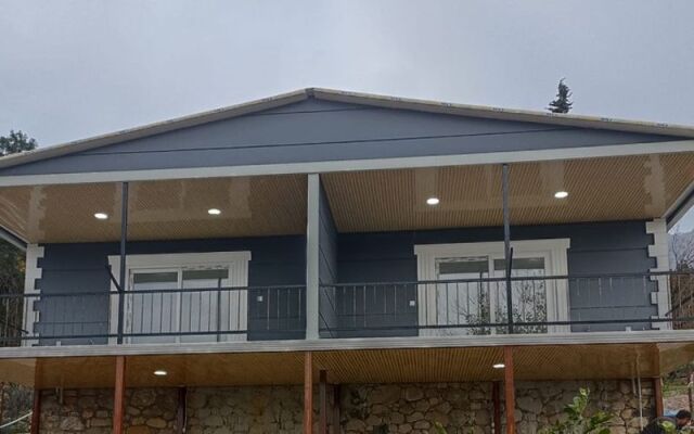 Begonvil Koy Evi