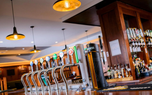 Hillgrove Hotel