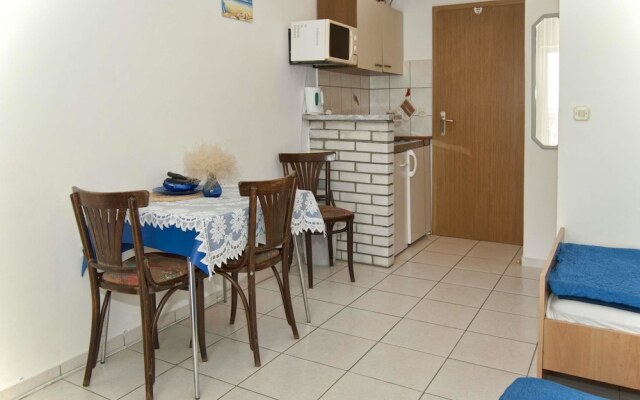 Apartments Zderic 735