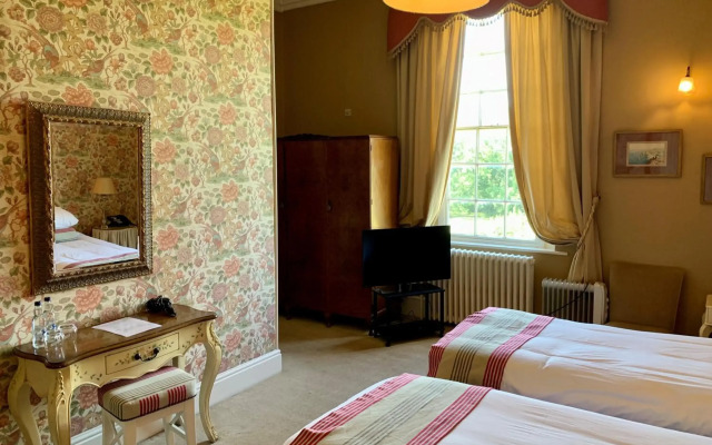 Grafton Manor