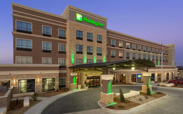 Holiday Inn - Appleton, an IHG Hotel