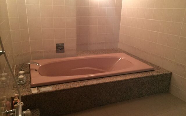 MC Hotel RUVWARE