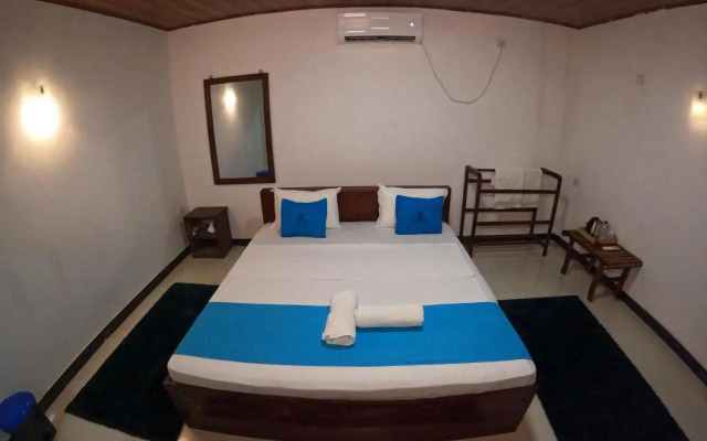 kumbura eco lodge