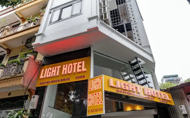 Light Hotel