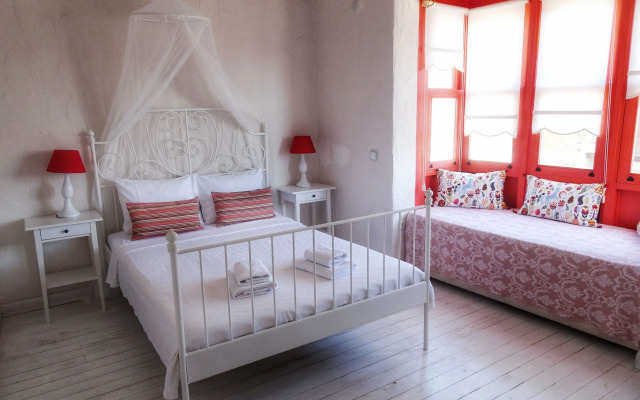 Lunar Butik Hotel Alaçatı