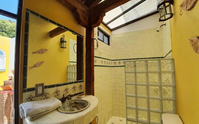 Capital O Hotel Al Son de los Santos - Hostel