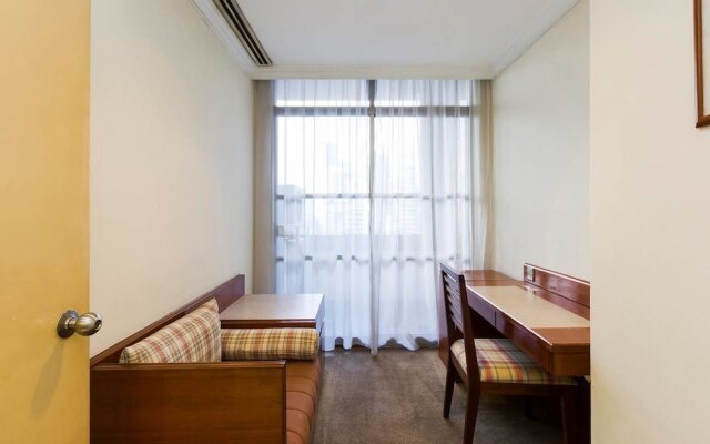 Classic 2BR in Changkat B. Bintang, KL Tower View