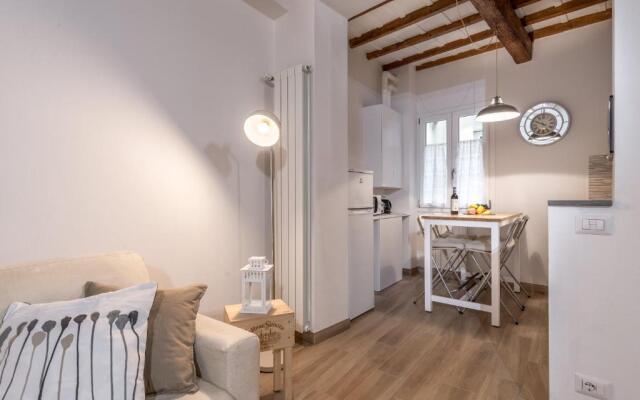 Santa Croce Place by Mmega