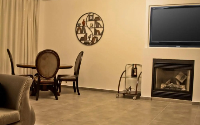 Beach Front Villa Peri