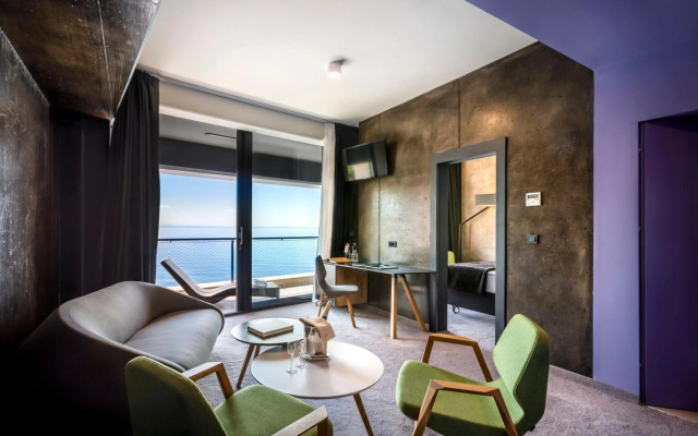 Boutique & Design Hotel Navis