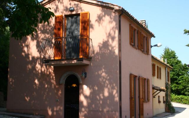 Spacious Farmhouse in Montecarotto with Private Terrace
