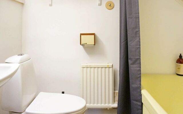 4 Person Holiday Home in Hamburgsund