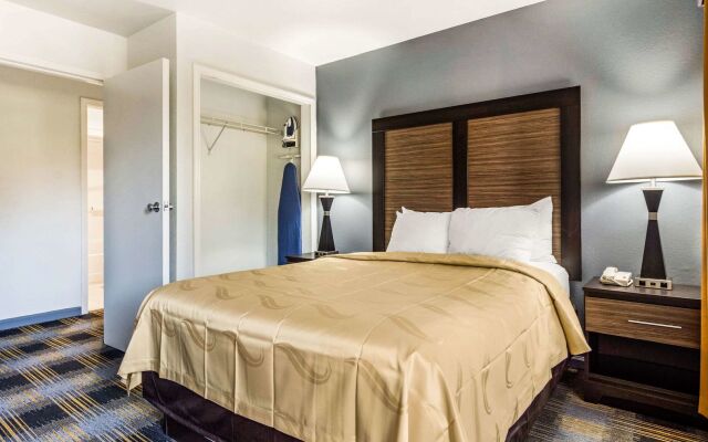 Quality Inn near Six Flags