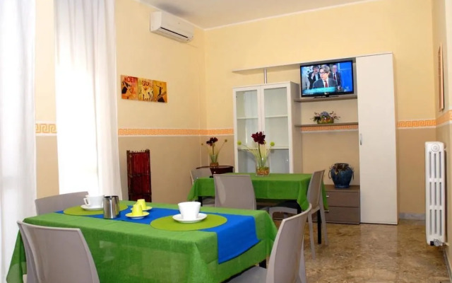 B&B Manzoni, Lecce