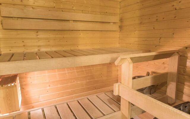 Nordic chalet 9102