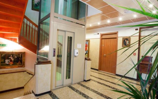 Albergo Residence Fattoria Stocchi