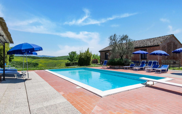 Typical Tuscan farmhouse with swimming pool and A/C