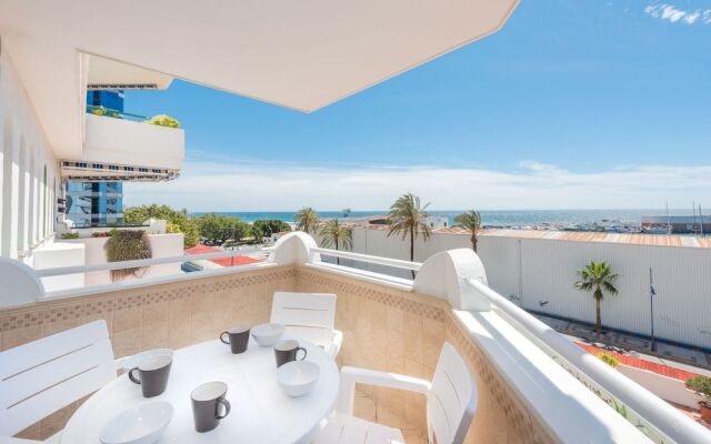 Infocom Apartment Severo Ochoa City Center