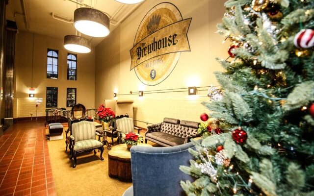 The Brewhouse Inn & Suites