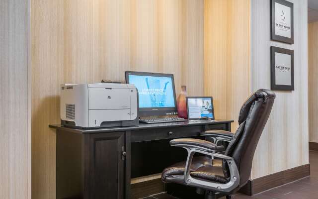 Hampton Inn Parkersburg-Mineral Wells