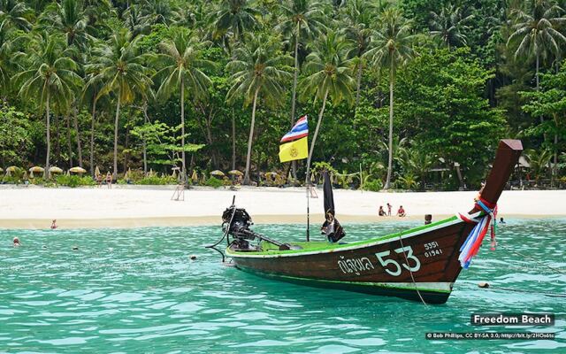 ZEN Rooms Patong Nanai 8