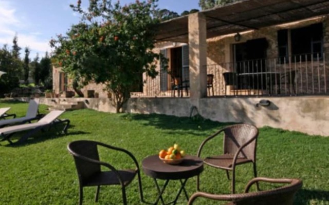 106644 - Villa in Sa Pobla