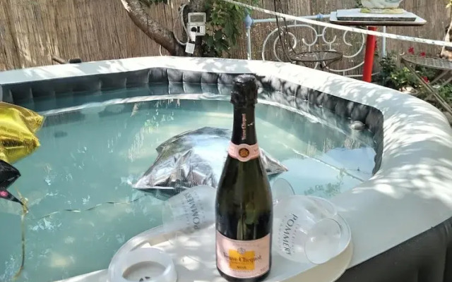 Sky Room Carrara Hydromassage With Parking