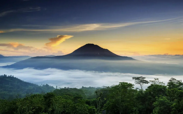 Volcano Hostel