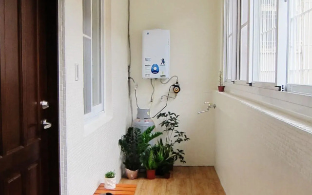 Mutter Apartment