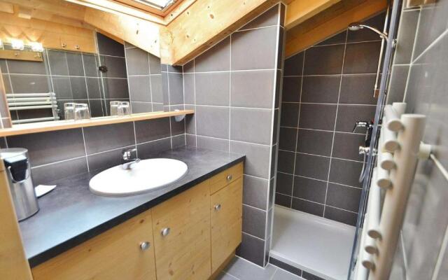 Chalet Le Grand-Bornand, 5 pièces, 8 personnes - FR-1-391-8