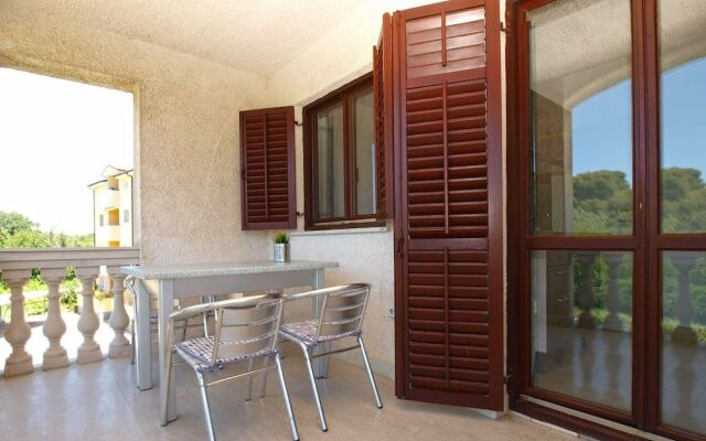 Apartments Grace 718