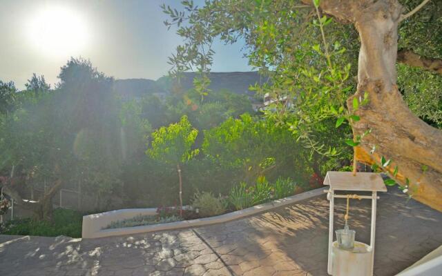 *Haritos traditional Apt-5min from Falassarna Bch*