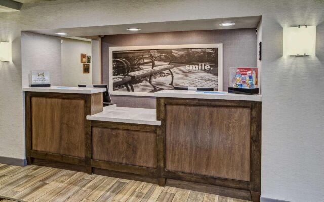 Hampton Inn & Suites Memphis-Wolfchase Galleria