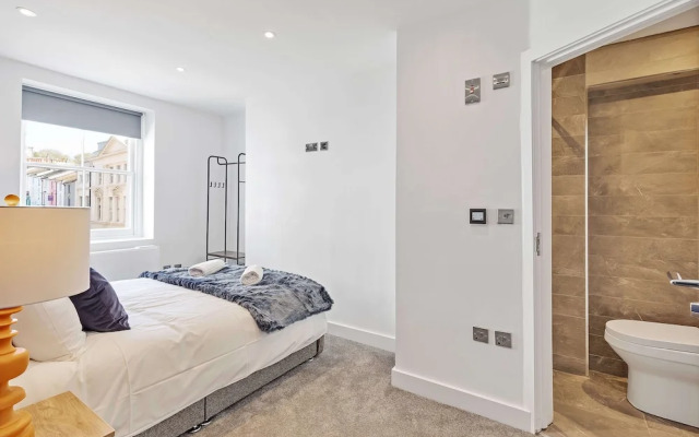 Right On : Bright On Apartment 1F | By My Getaways