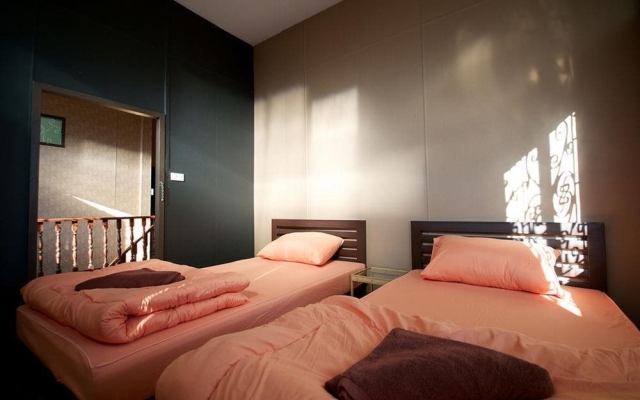 Oh Compound Hostel
