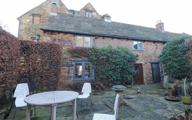 Old Manor House