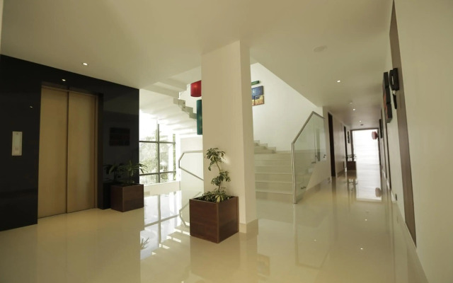 OYO 1686 Park Connect Hotel