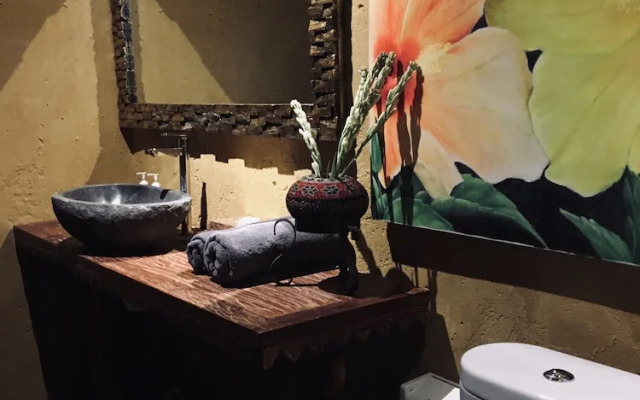 The Jungle Villa