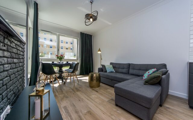 BillBerry Apartments - KING BATORY
