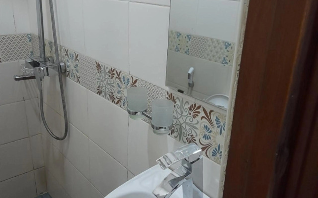 Strategically located apartment 2