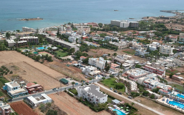 Altis Hotel