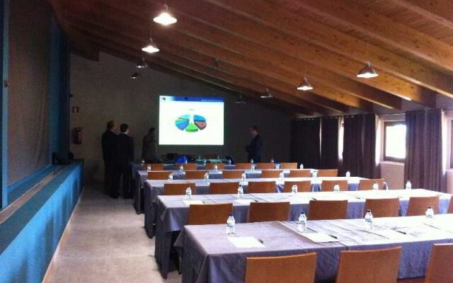 Aguas de los Mallos Hotel & Spa