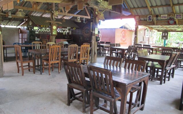 Raidamrongsakul Resort