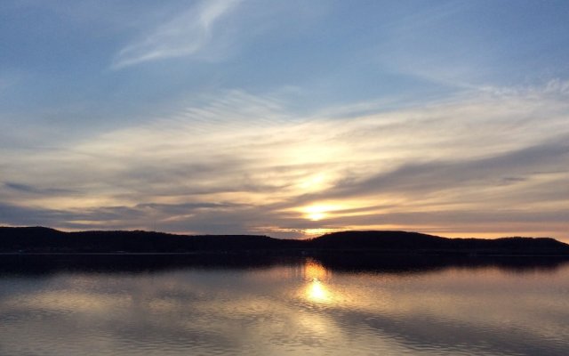 Pictured Rocks Bed And Breakfast