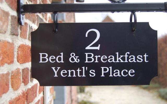 Yentl's Place