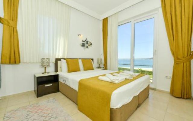 Saros Apartments Calls Beach