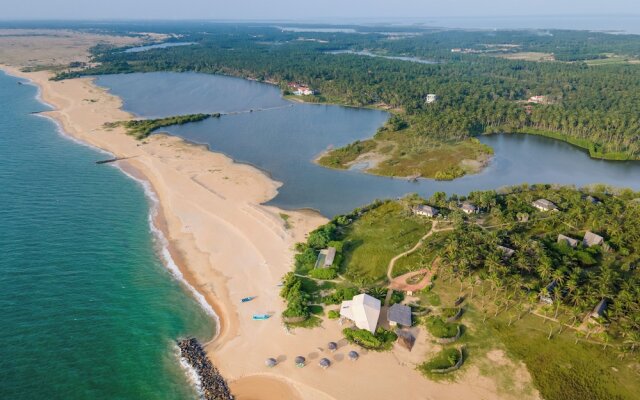 Elements Beach & Nature Resort